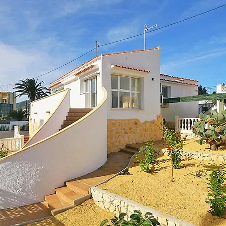 Calalga - Plusholidays Villa *