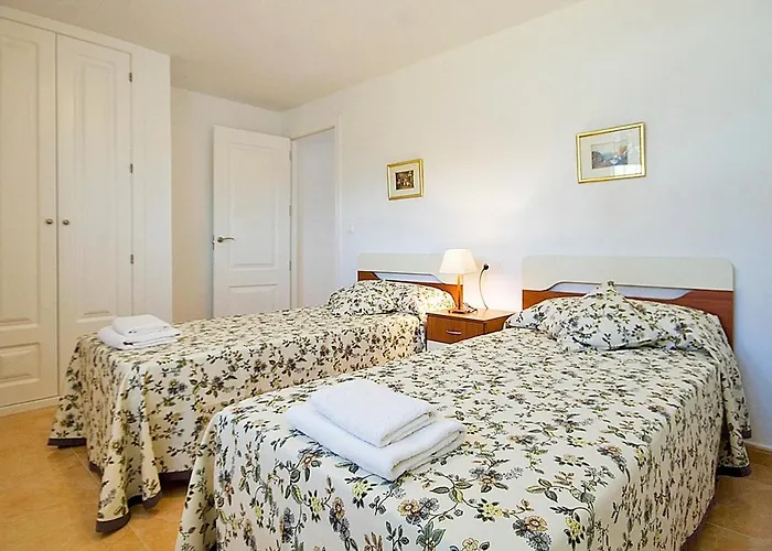 Villa Calalga - Plusholidays *